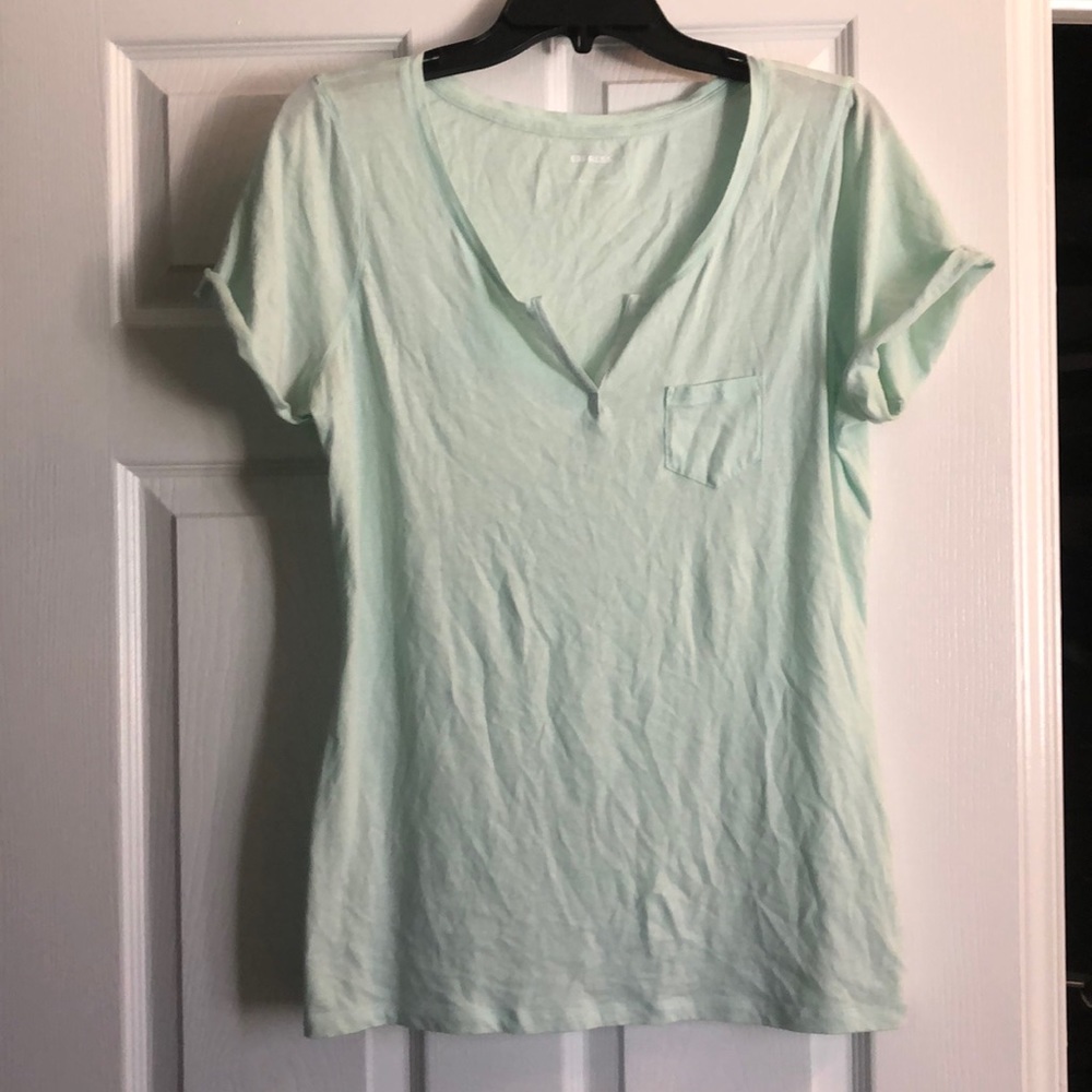 Featherweight tee shirt
